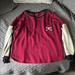 Harry Potter Quidditch long sleeve shirt maroon with gray sleeves